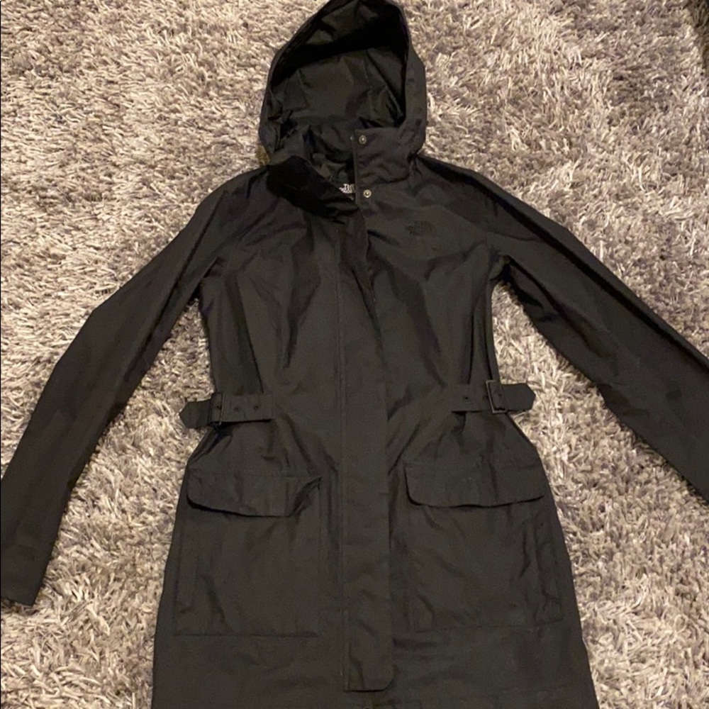 The North Face light windbreaker/ rain jacket